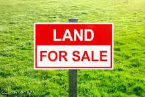 131 Driftwood Dr, Blakeslee, PA 18347