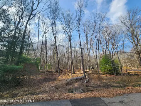 lot J698 Autumn Ln, Jim Thorpe, PA 18229