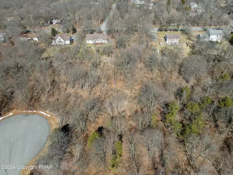 43 Sumner Ct, Albrightsville, PA 18210