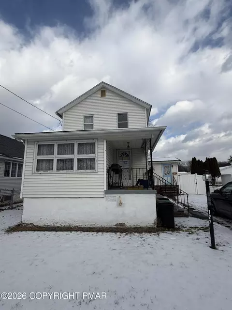 127 Olga St, Jessup, PA 18434