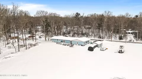 380 Cherry Lane Rd, Bartonsville, PA 18321