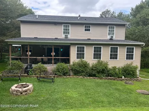 14 Minnie Ha Ha Rd, Albrightsville, PA 18210