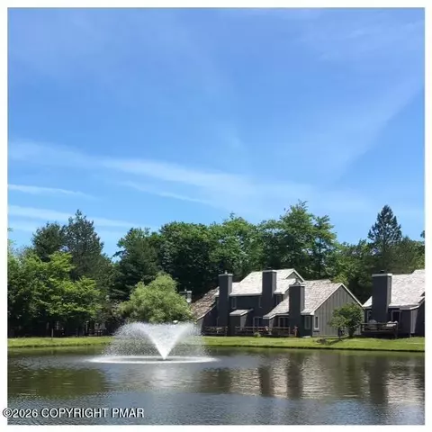 116 Snow Ridge Cir, Lake Harmony, PA 18624