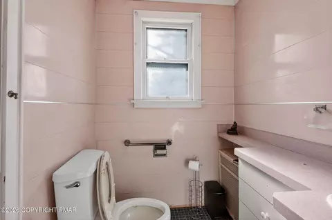 115 Hull Ave, Olyphant, PA 18447 photo 31
