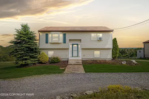 924 Hell Hollow Rd, Kunkletown, PA 18058