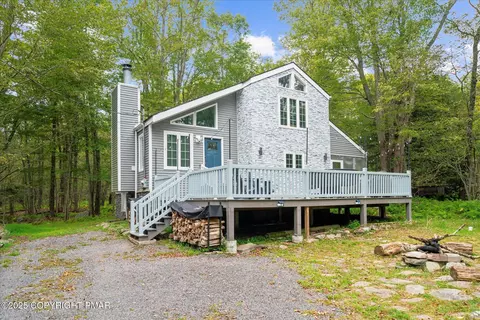 150 S Lehigh River Dr, Clifton Township, PA 18424