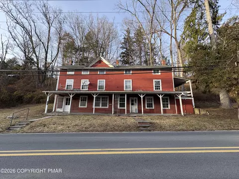 565 River Rd, East Stroudsburg, PA 18301
