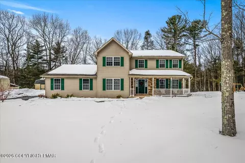 318 Ramblewood Dr, Saylorsburg, PA 18353