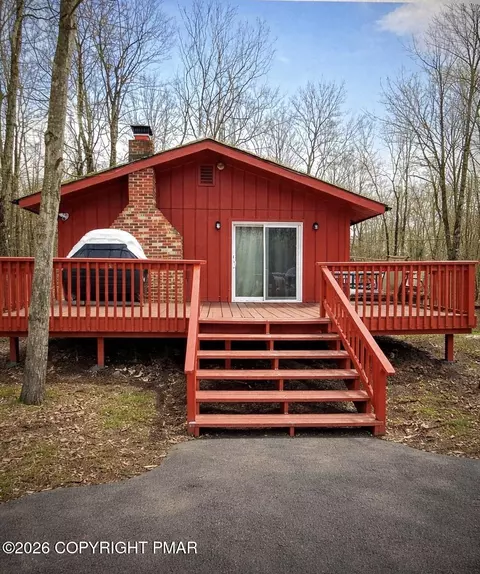 44 Big Bass Dr B 309 Dr, Clifton Township, PA 18424
