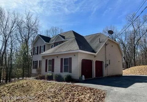 1 Norman Dr, East Stroudsburg, PA 18302