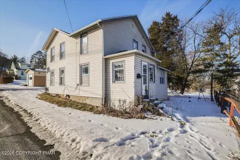 402 Elizabeth St, Towanda, PA 18848