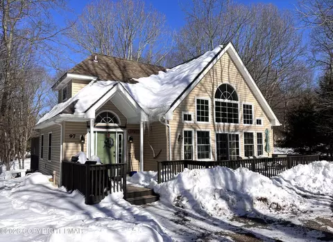 97 Lucretius Trl, Albrightsville, PA 18210