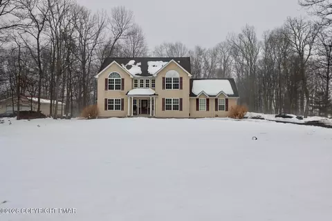 2015 Gorden Ridge Dr, East Stroudsburg, PA 18302