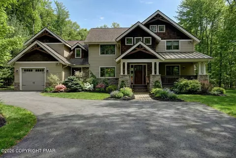3173 Tall Timber Lake Rd, Pocono Pines, PA 18350