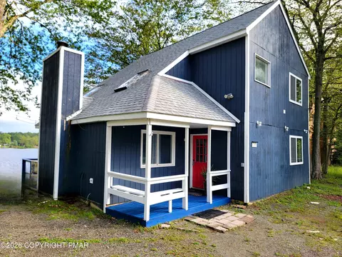 3172 Carobeth Dr, Tobyhanna, PA 18466