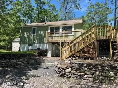 119 Sky Hawk Trl, Scotrun, PA 18355