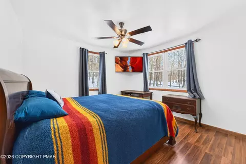 Bedroom - 3112 Spring Ct, Bushkill, PA 18324 photo 8 of 9