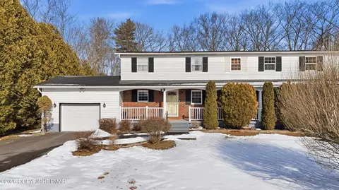 115 Grape Ln, Kunkletown, PA 18058
