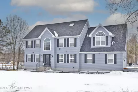 2727 Whitmore Ln, Blakeslee, PA 18610