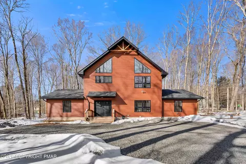340 King Arthur Rd, Blakeslee, PA 18610