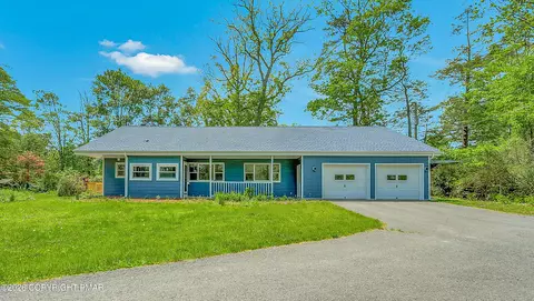 221 Marsh Way, Effort, PA 18330