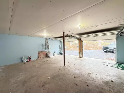 Exterior - 6486 Decker Rd, Bushkill, PA 18324 photo 5 of 16