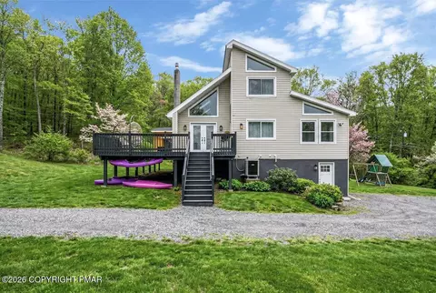 110 Riverfront Ter, Pocono Lake, PA 18347