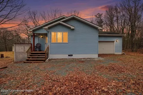 120 Meckesville Rd, Albrightsville, PA 18210
