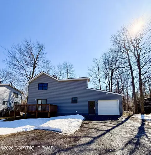 1300 Cambell Way, Tobyhanna, PA 18466