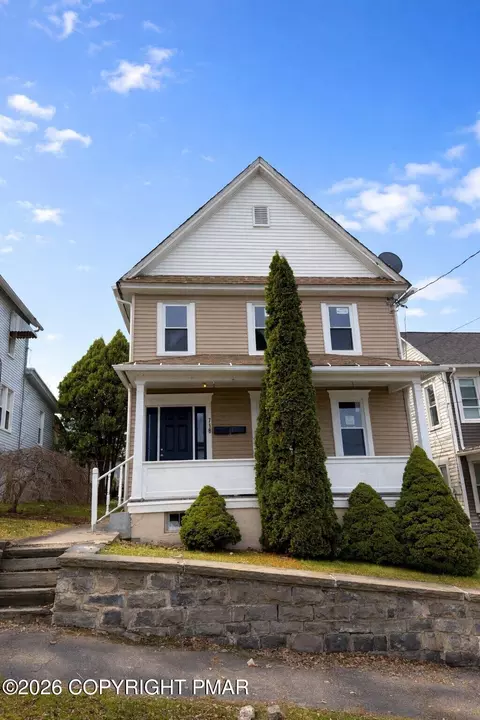 718 Willow St, Scranton, PA 18505