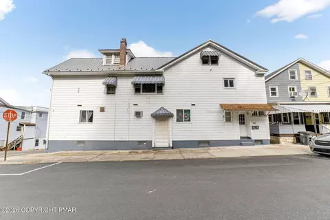601 E Abbott St, Lansford, PA 18232