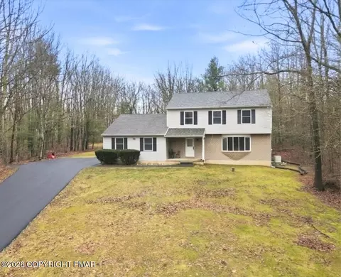 239 Sundance Rd, Effort, PA 18330