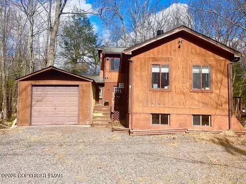 123 N Fairway Dr, Lake Ariel, PA 18436