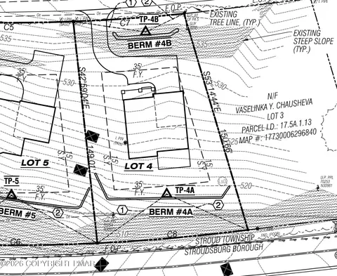 4 Edgemont Rd, Stroudsburg, PA 18360