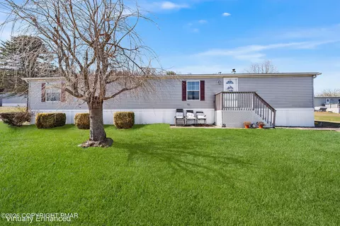 145 Fawn Valley Rd, Stroudsburg, PA 18360