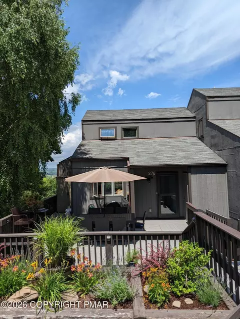 276 Overlook Way, Tannersville, PA 18372