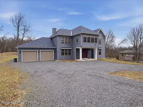 460 Scenic Dr, Albrightsville, PA 18210