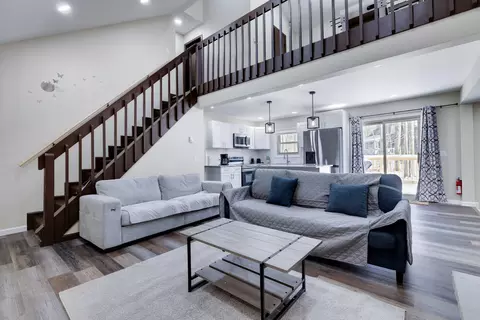 3107 Carobeth Dr, Tobyhanna, PA 18466