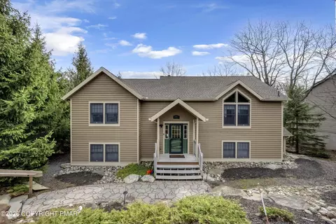 188 Upper Deer Valley Rd, Tannersville, PA 18372