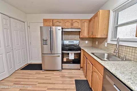 Kitchen - 108 Pipher Rd, Bushkill, PA 18324 photo 1 of 4