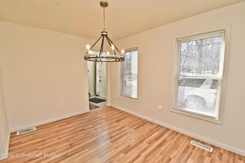 Dining - 108 Pipher Rd, Bushkill, PA 18324 photo 3 of 3