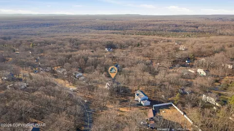 View/Area - 108 Pipher Rd, Bushkill, PA 18324 photo 3 of 8