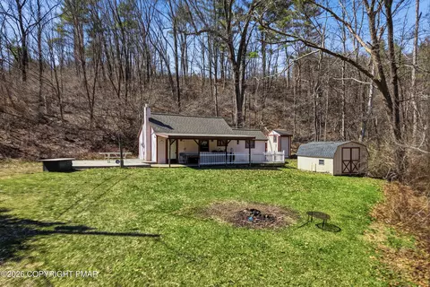 1850 Spruce Hollow Rd, Palmerton, PA 18071
