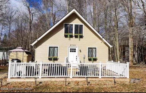 1697 Aspen Ter, Tobyhanna, PA 18466
