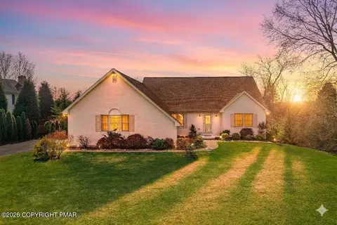 4950 Harvey Rd, Bethlehem, PA 18020