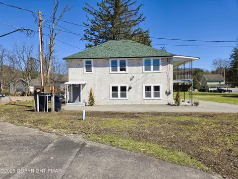 2965 Route 611, Tannersville, PA 18372