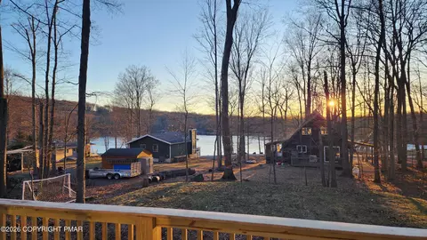 171 Mountain View Dr, Pocono Lake, PA 18347