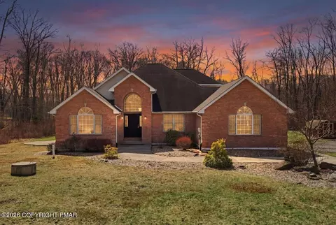 356 Jennifer Ln, Tannersville, PA 18372