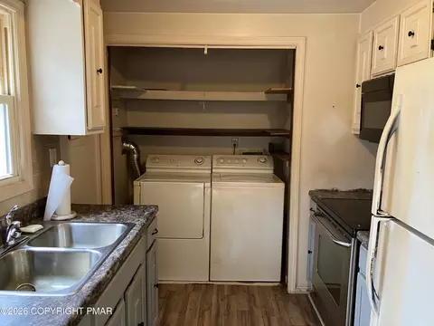 182 Mountain Rd, Albrightsville, PA 18210