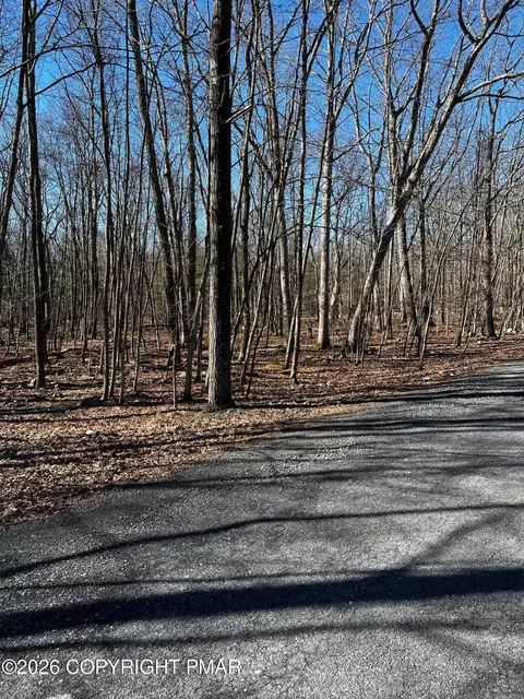 Sky Hawk Trail, East Stroudsburg, PA 18302